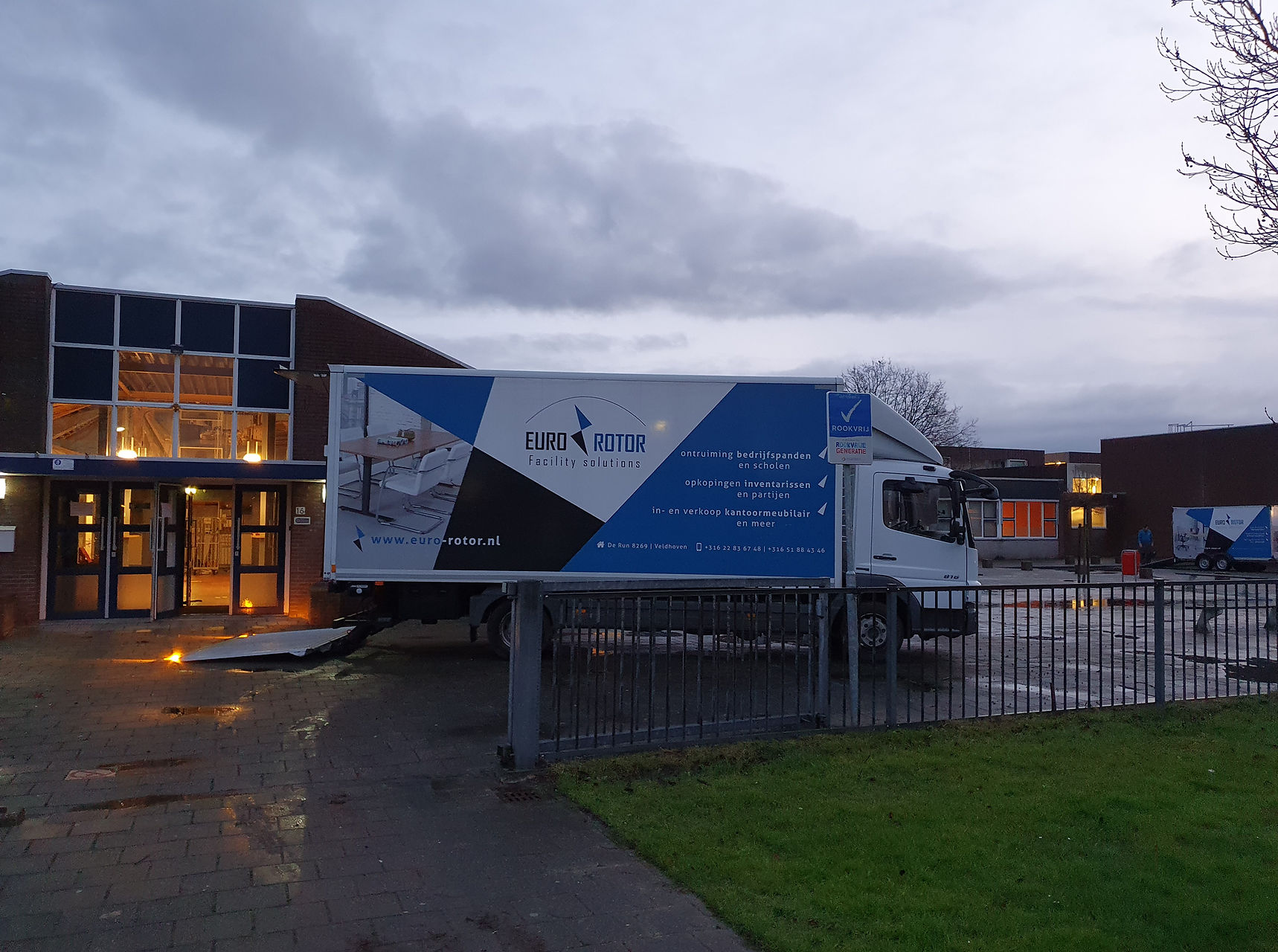 Albeda college Oude-Tonge en Middelharnis  veegschoon oplevering schoolgebouwen